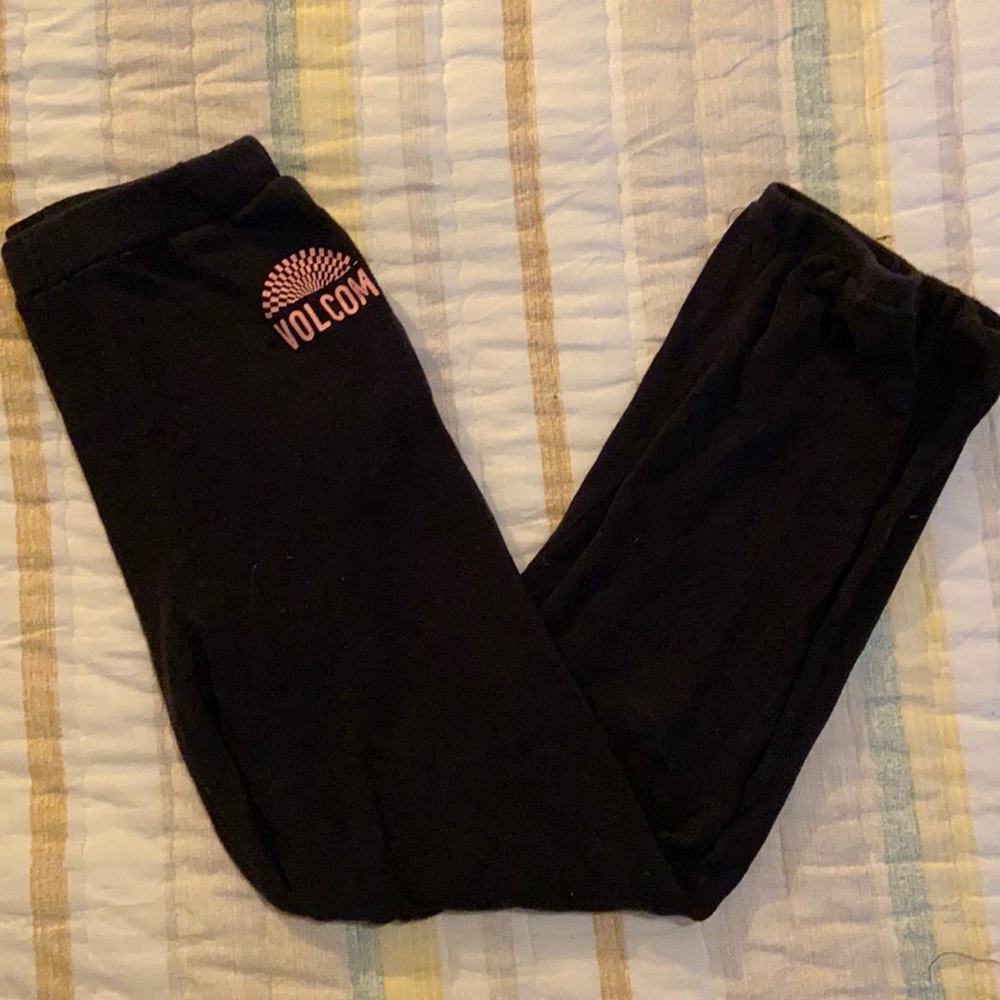 Women’s volcom sweatpants